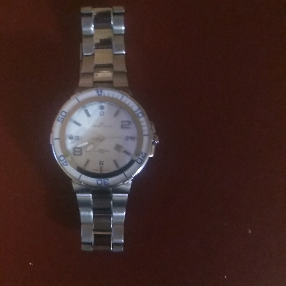 Adee Kaye watch